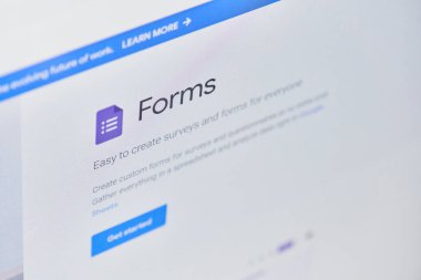Google, bilgisayar ekranında web sayfası oluşturur