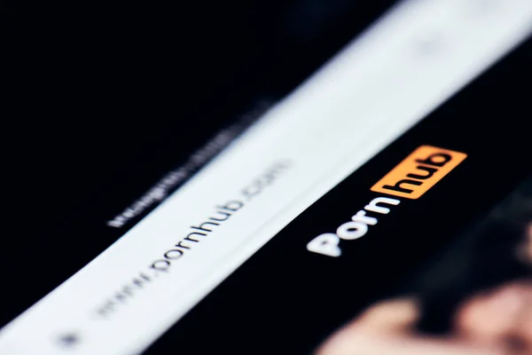 Pornhub - dünyanın önde gelen ücretsiz porno sitesi