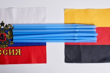 Nord Stream doğalgaz boru hattı, yaptırımlar ve siyaset