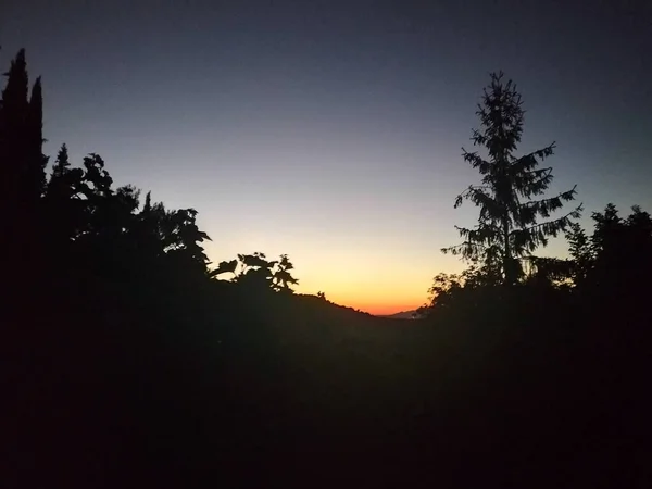 Hermoso Atardecer Sobre Las Montañas — Foto de Stock