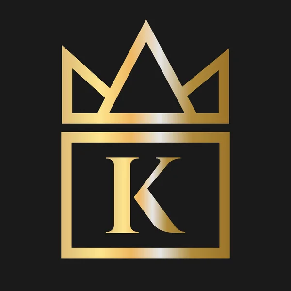 Kozmetik, Butik, Otel Kimlik Konsepti Vektörü için Crown Logosu olan Lüks Mektup K