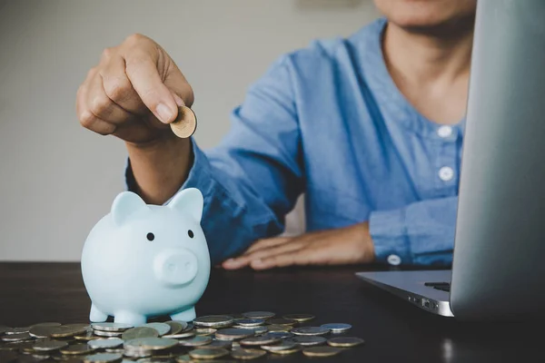 Woman Hand Putting Money Piggy Saving Money Wealth Financial Concept — Fotografia de Stock