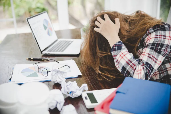 Young Frustrated Exhausted Woman Laid Her Head Table Sit Work — Foto de Stock