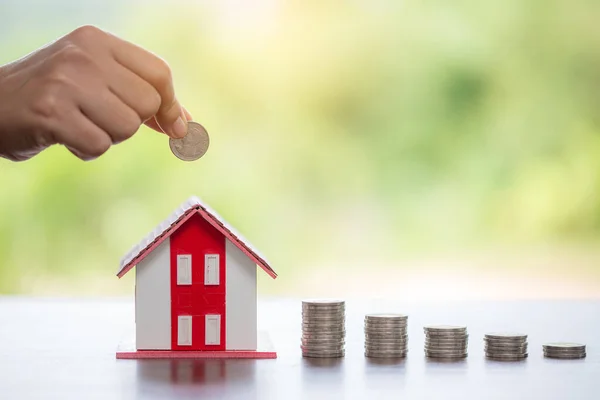 Hand Putting Coin House Model Coin Saving Money Buying House — Foto de Stock
