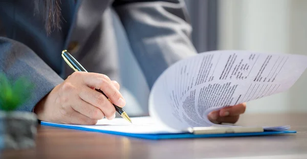 Workplace Closeup Person Professional Businesswoman Sitting Desk Hold Pen Signing — Fotografia de Stock