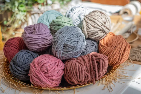 Basket Colorful Cozy Cotton Twine Balls Homely Atmosphere Hobby Knitting — Zdjęcie stockowe
