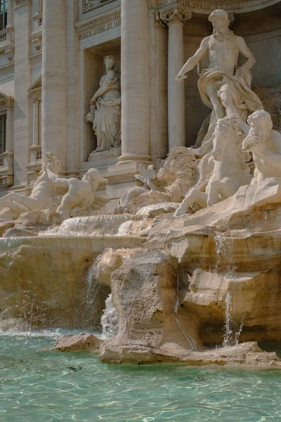 Gros Plan Sur Des Monuments Les Célèbres Monde Fontaine Trevi — Photo