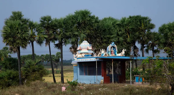 Small Temple Constructed Nearby Highway — Photo