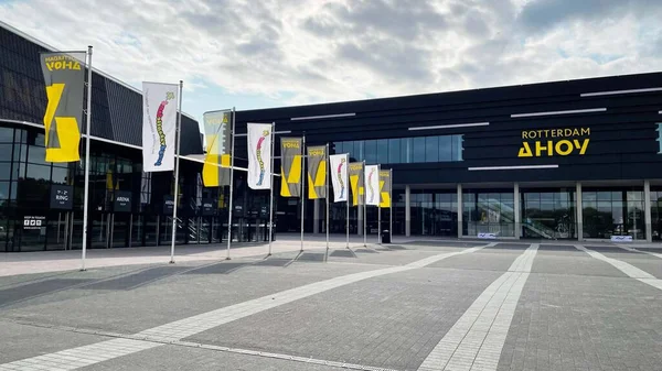 Şehrin modern mimarisi, Ahoi Arena, Rotterdam, Hollanda