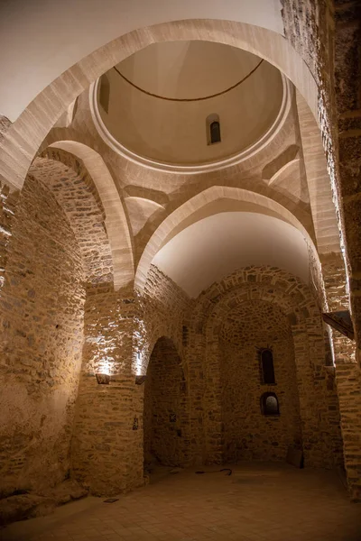 Stone Walls Nave Church Restores — 스톡 사진