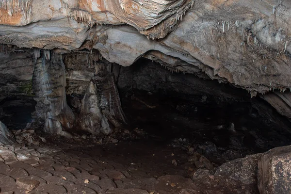 Large Central Chamber Cave Columns Stalactites Stalagmites — Stock Photo, Image