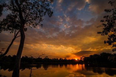 Kamboçya 'da günbatımı, Siem Reap