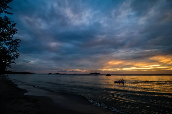 Sihanoukville, Kamboçya 'da günbatımı 