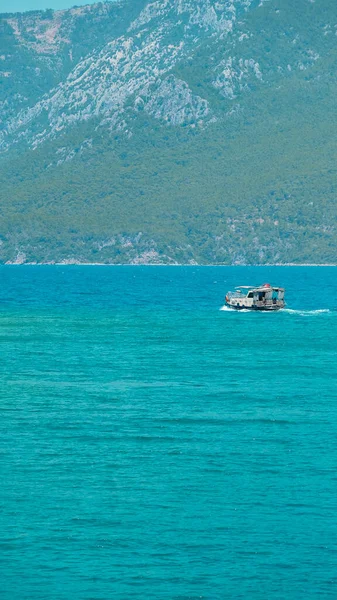 Vista Sul Mare Sull Isola Della Costa Mediterranea — Foto Stock