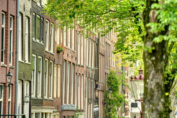 Amsterdam Netherlands August 2021 Historical Center Cloudy Weather Hdr Image — Foto Stock