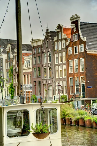 Amsterdam Netherlands August 2021 Historical Center Cloudy Weather Hdr Image — Stockfoto