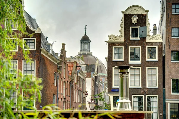 Amsterdam Netherlands August 2021 Historical Center Cloudy Weather Hdr Image — Stockfoto