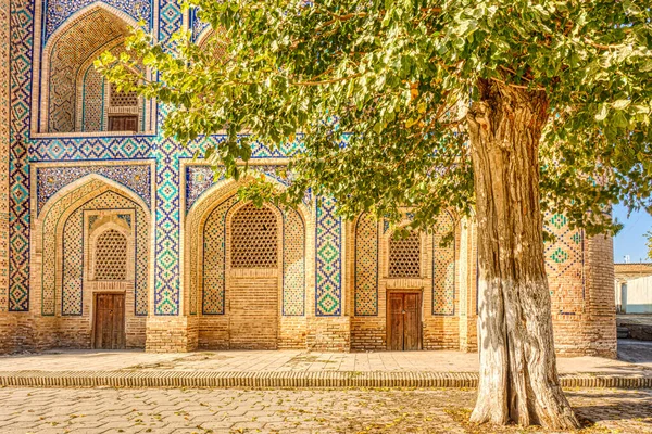 Bukhara Ουζμπεκιστάν Οκτώβριος 2019 Qosh Madrasah Ηλιόλουστο Καιρό — Φωτογραφία Αρχείου