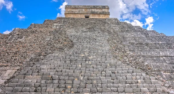 Chichen Itza Yucatan Mexico January 2017 Mayan Ruins Sunny Weather — Stock Photo, Image