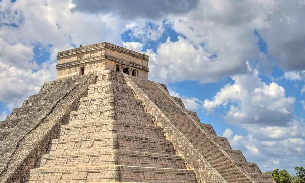 Chichen Itza Yucatan Mexico January 2017 Mayan Ruins Sunny Weather — Stock Photo, Image