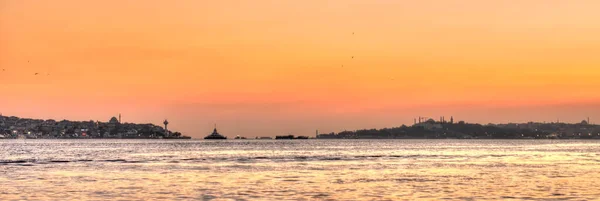 Istanbul Turkey Sunset View Bosphorus — Stockfoto