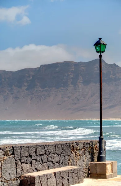 Caleta Famara Lanzarote September 2020 Picturesque Seaside Village Sunny Weather — 图库照片