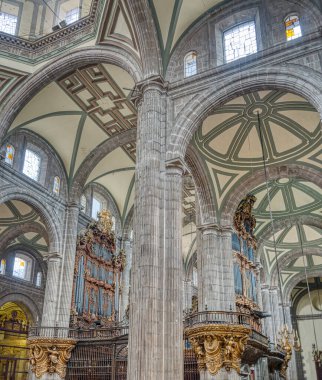 Mexico City, Mexico - January 2022 : Main Cathedral Interior, HDR 