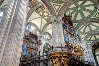 Mexico City, Mexico - January 2022 : Main Cathedral Interior, HDR 