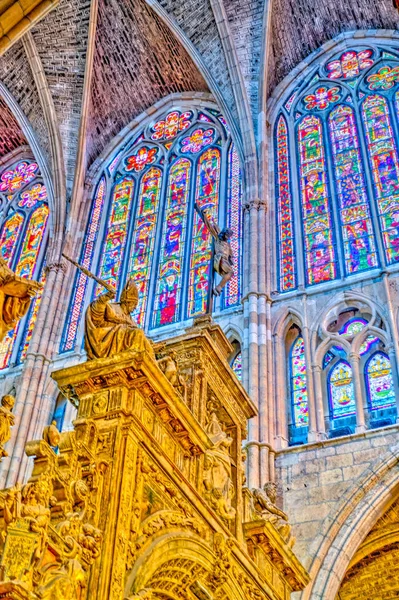 Leon Spain Juy 2020 Cathedral Interior Hdr Image — 图库照片