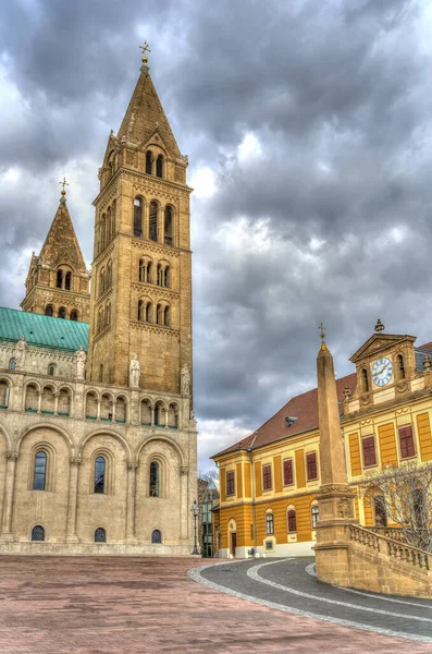 Pecs Hungary March 2017 Historical Center Cloudy Weather Hdr — Stock Photo, Image