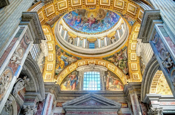 Vatican City October 2021 Peter Basilica Interior — Zdjęcie stockowe