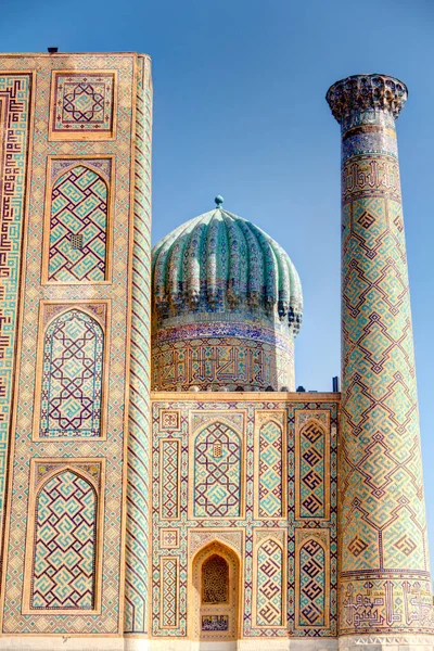 Samarkand Uzbekistan October 2019 Tillya Kori Madrasah Sunny Weather — ストック写真