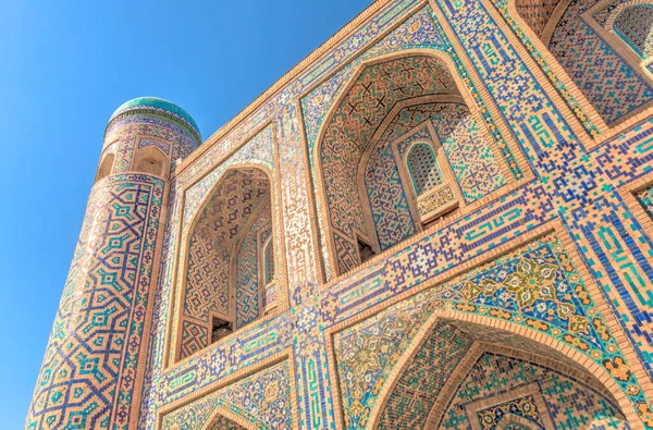 Samarkand Uzbekistan October 2019 Ulugbek Madrasah Sunny Weather — Stockfoto