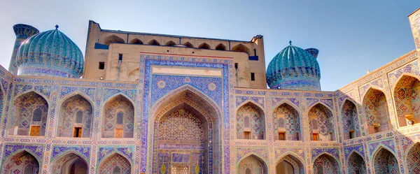 Samarkand Ουζμπεκιστάν Οκτώβριος 2019 Tillya Kori Madrasah Ηλιόλουστο Καιρό — Φωτογραφία Αρχείου