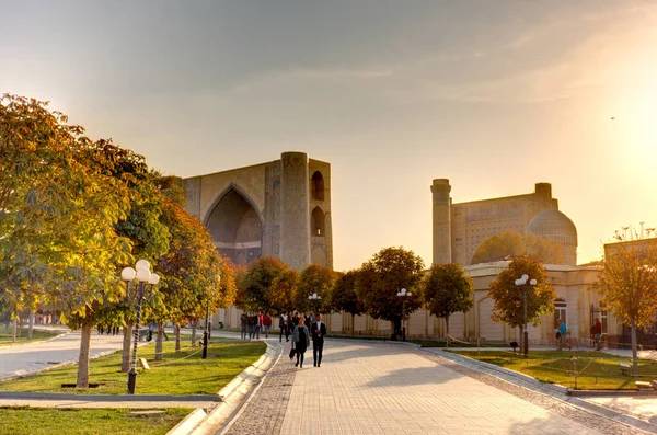 Samarkand Uzbekistan October 2019 Hazrat Khizr Mosque Sunny Weather —  Fotos de Stock