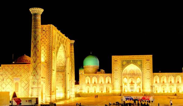 Samarkand Uzbekistan October 2019 Gur Amir Mausoleum Night — Foto Stock