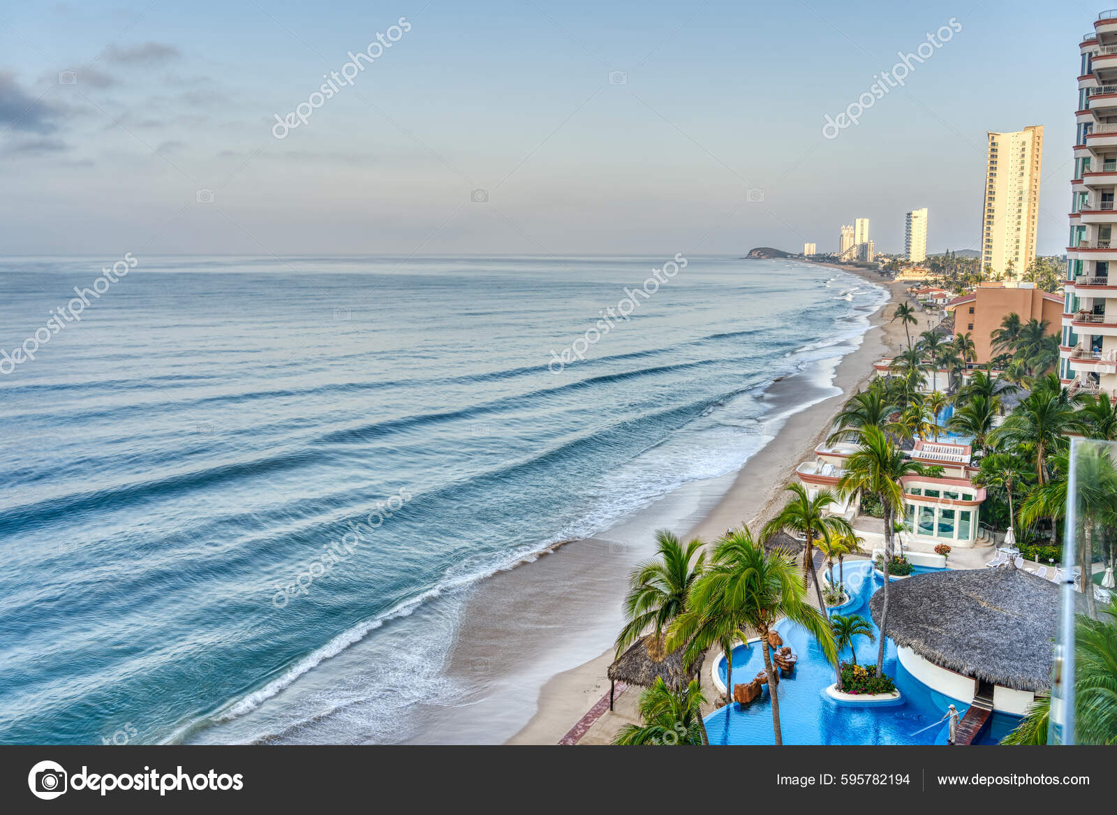 Mazatlan Mexico January 2022 Cerritos Beach Sunny Weather — Foto editorial de stock © mehdi33300