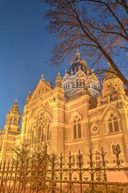 Szeged Synagogue by night, HDR Image