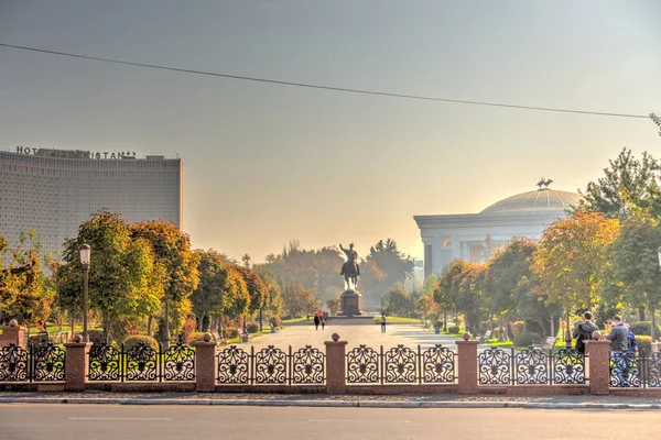 Tashkent Uzbekistan October 2019 City Center Autumn — Stock Fotó