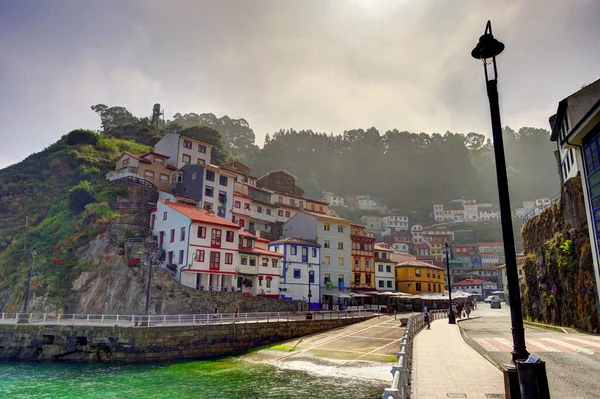 Cudillero Small Picturesque Fishing Port —  Fotos de Stock