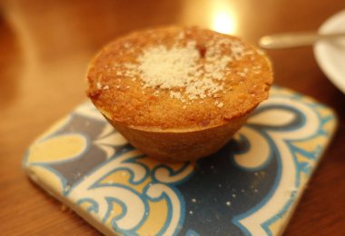 Lezzetli bir pastanın kapağını kapat 