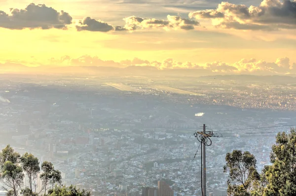 Bogota Colombia April 2019 Cityscape Cloudy Weather — Zdjęcie stockowe