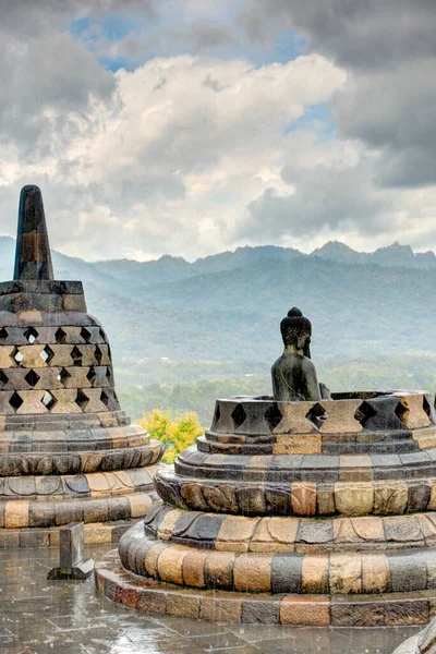 インドネシアのジャワ島ボロブドゥール寺院 — ストック写真