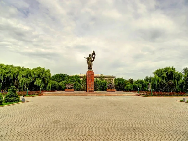 Bishkek Kyrgyzstan April 2016 City Center Sunny Weather — Foto Stock