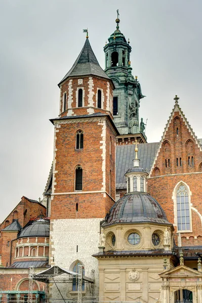 Krakow Poland August 2021 Wawel Castle Cloudy Weather — Fotografia de Stock