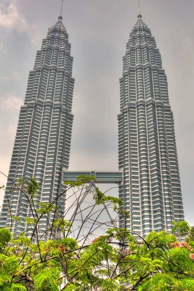Kuala Lumpur Malaysia March 2019 Petronas Towers Klcc Hdr Image — стокове фото