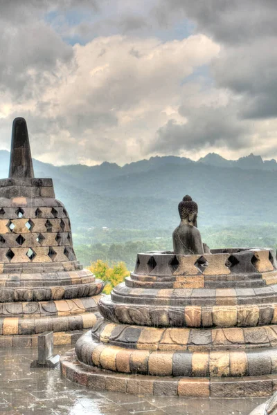 インドネシアのジャワ島ボロブドゥール寺院 — ストック写真