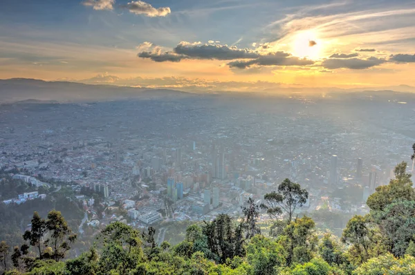 Bogota Colombia April 2019 Cityscape Cloudy Weather — Zdjęcie stockowe