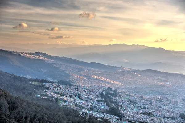 Μπογκοτά Κολομβία Απρίλιος 2019 Cityscape Συννεφιασμένο Καιρό — Φωτογραφία Αρχείου