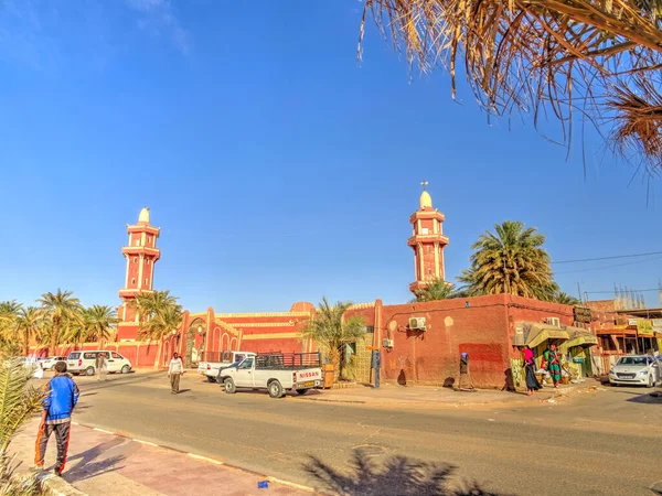 Тимун Алжир Апрель 2016 Центр Города Солнечной Погоде — стоковое фото